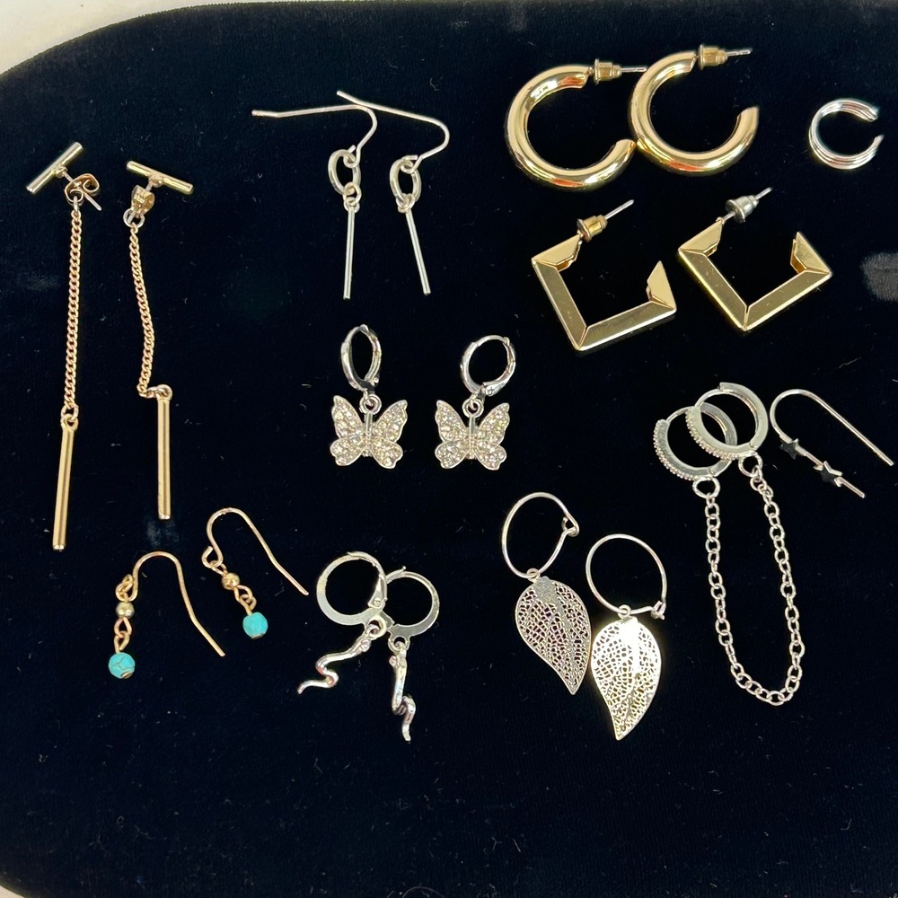 Lot Girl's Teen's Women's Fashion Earrings Gold Silver Butterfly Leaf Snake Hoop